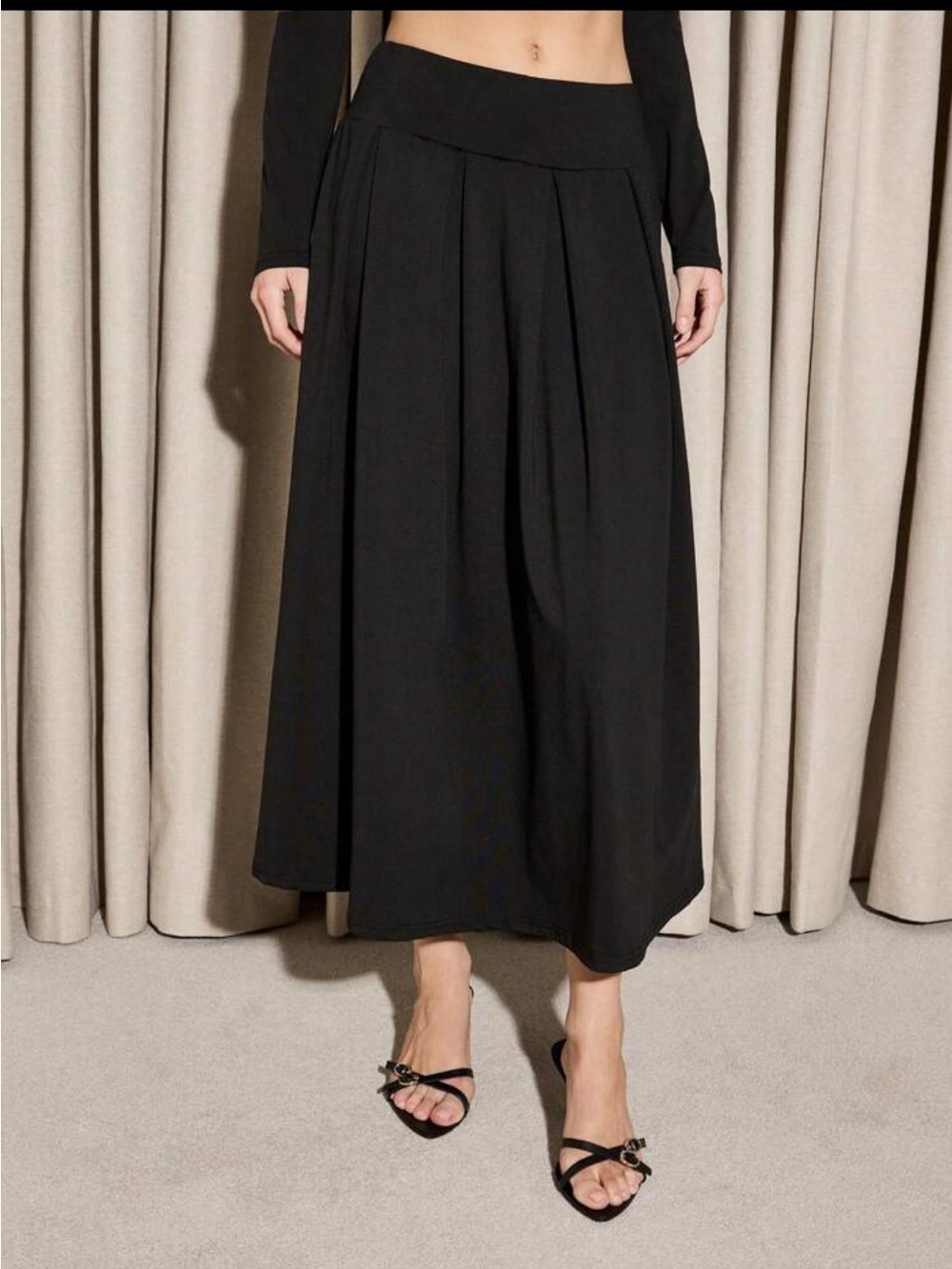 Black Pleated Maxi Skirt